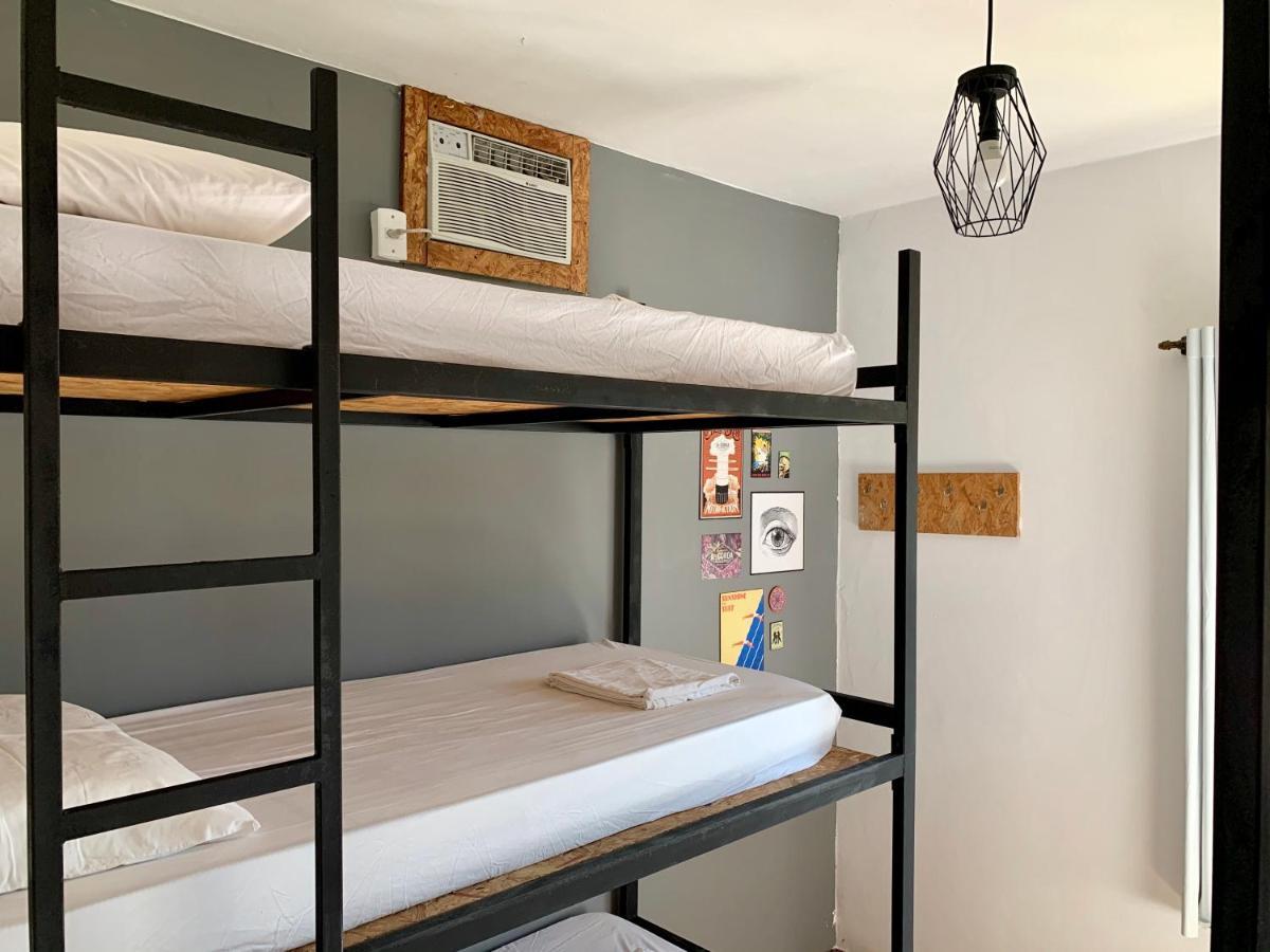 A Coroa Hostel & Suites Араял до Кабо Екстериор снимка