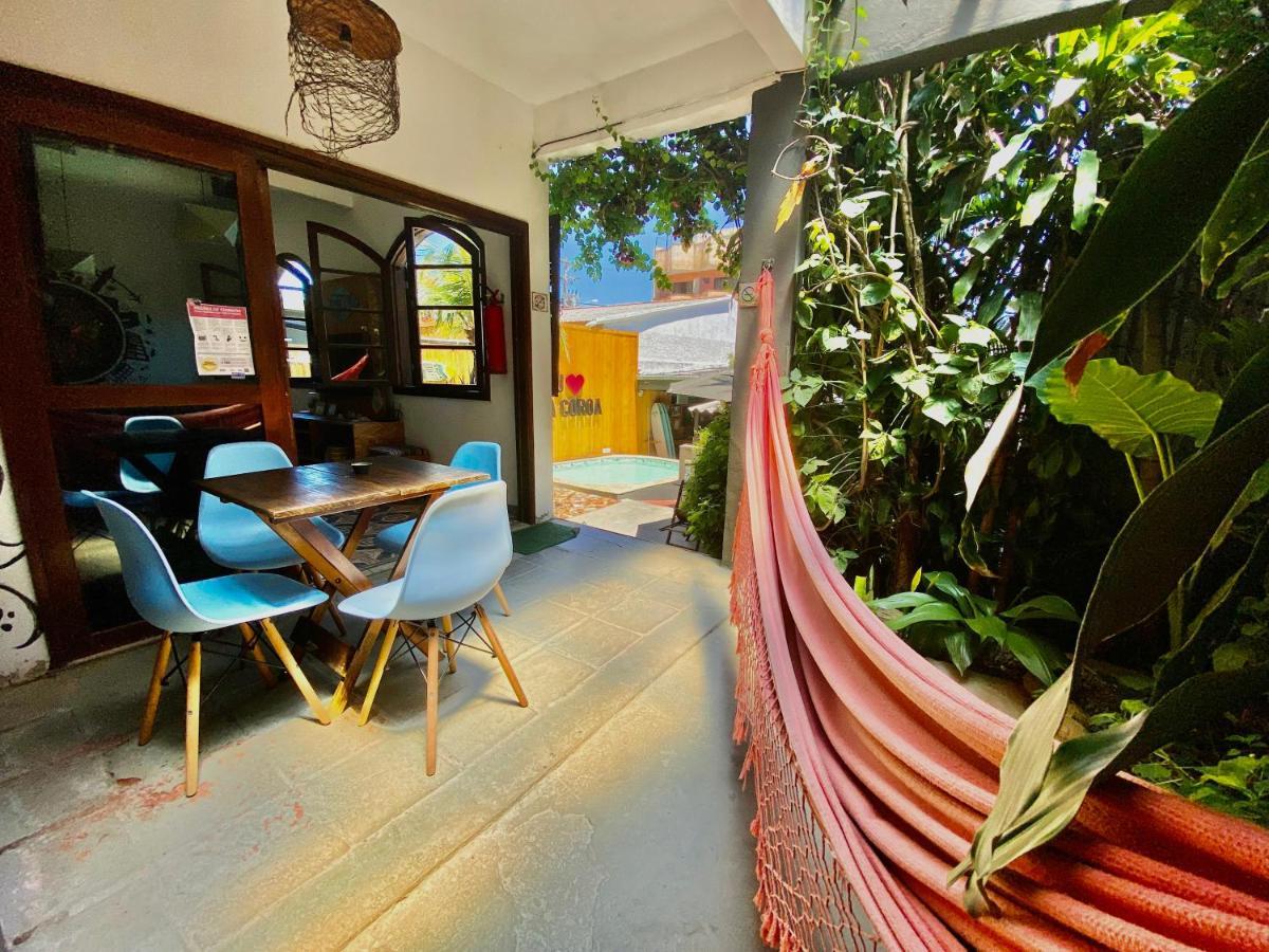 A Coroa Hostel & Suites Араял до Кабо Екстериор снимка
