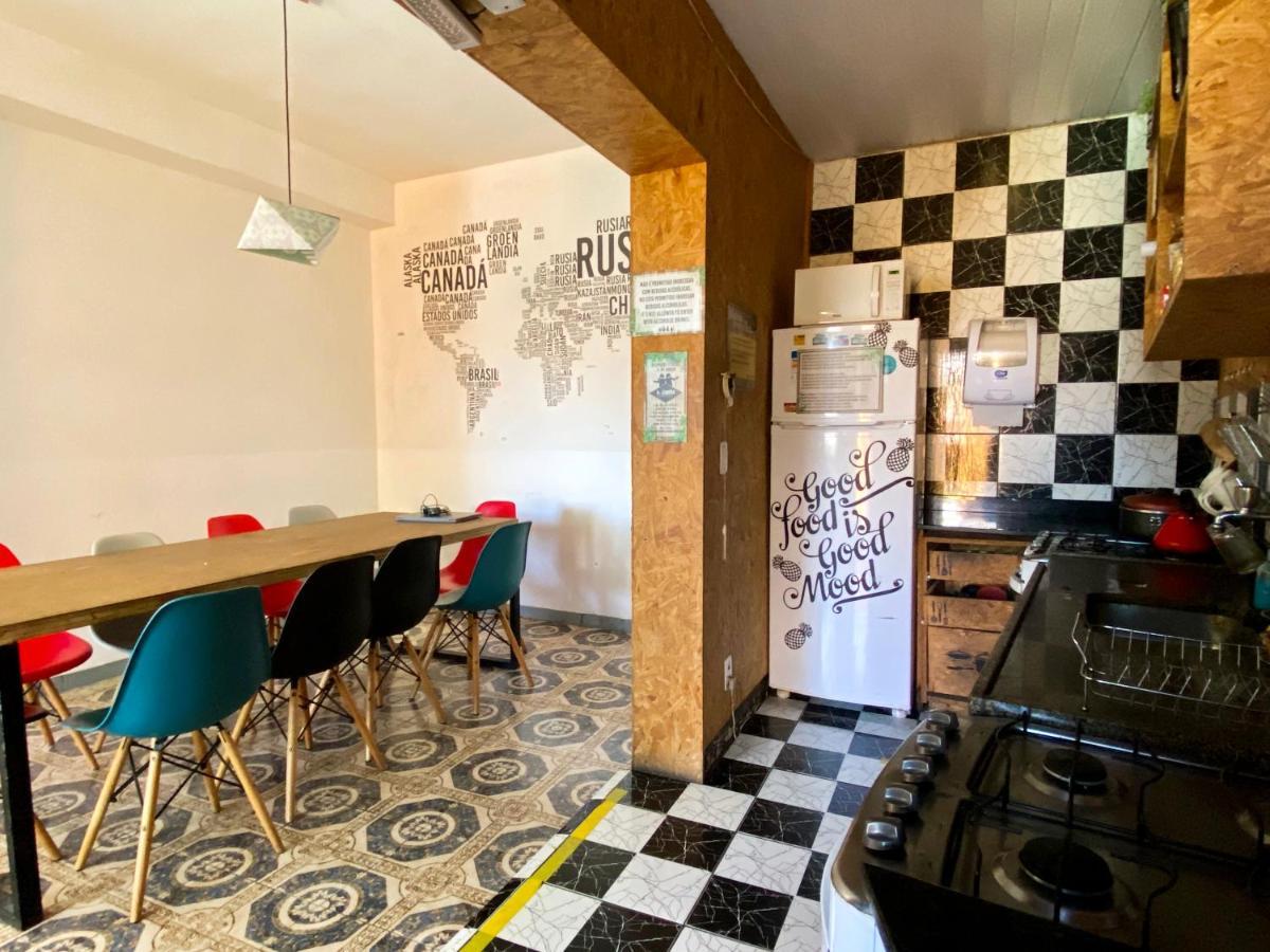A Coroa Hostel & Suites Араял до Кабо Екстериор снимка