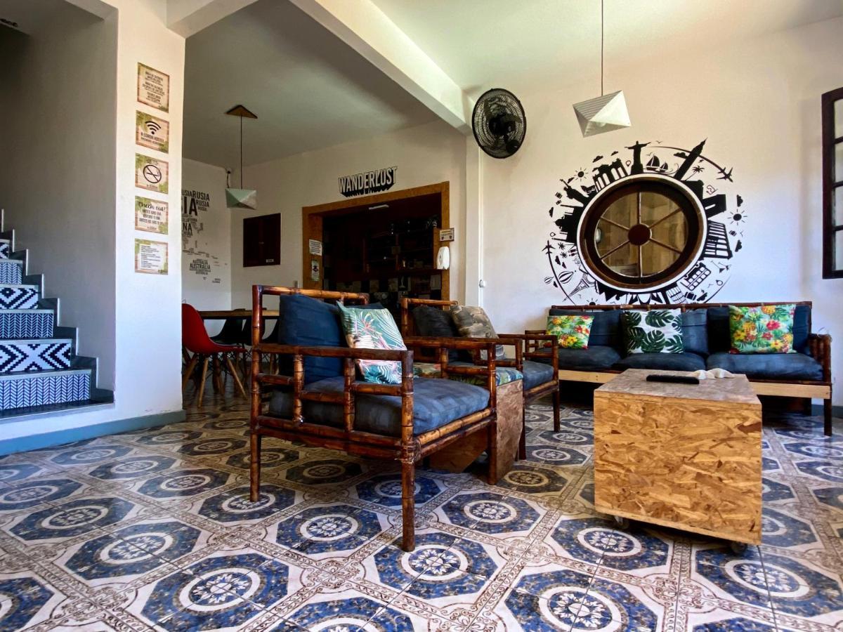 A Coroa Hostel & Suites Араял до Кабо Екстериор снимка