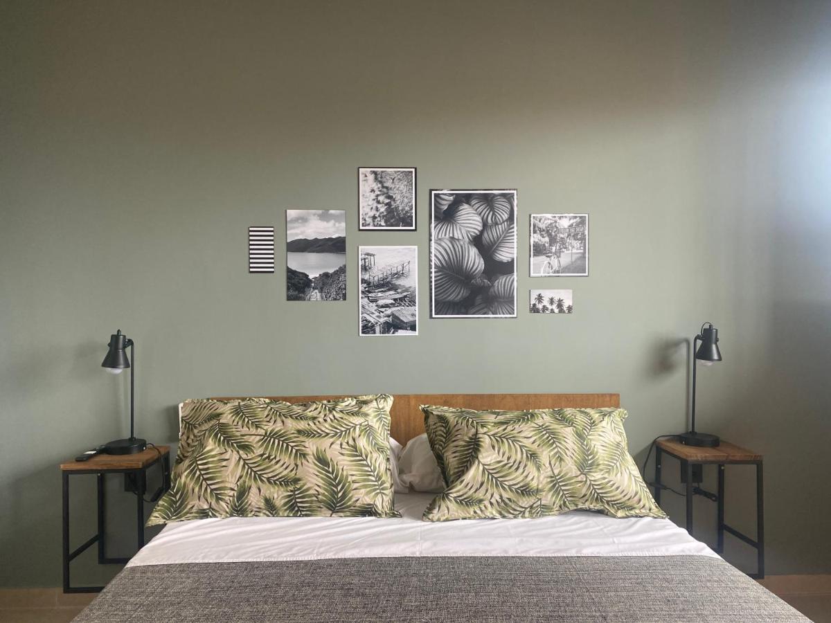 A Coroa Hostel & Suites Араял до Кабо Екстериор снимка