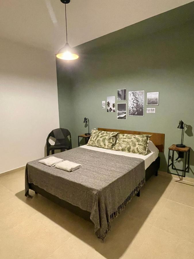 A Coroa Hostel & Suites Араял до Кабо Екстериор снимка