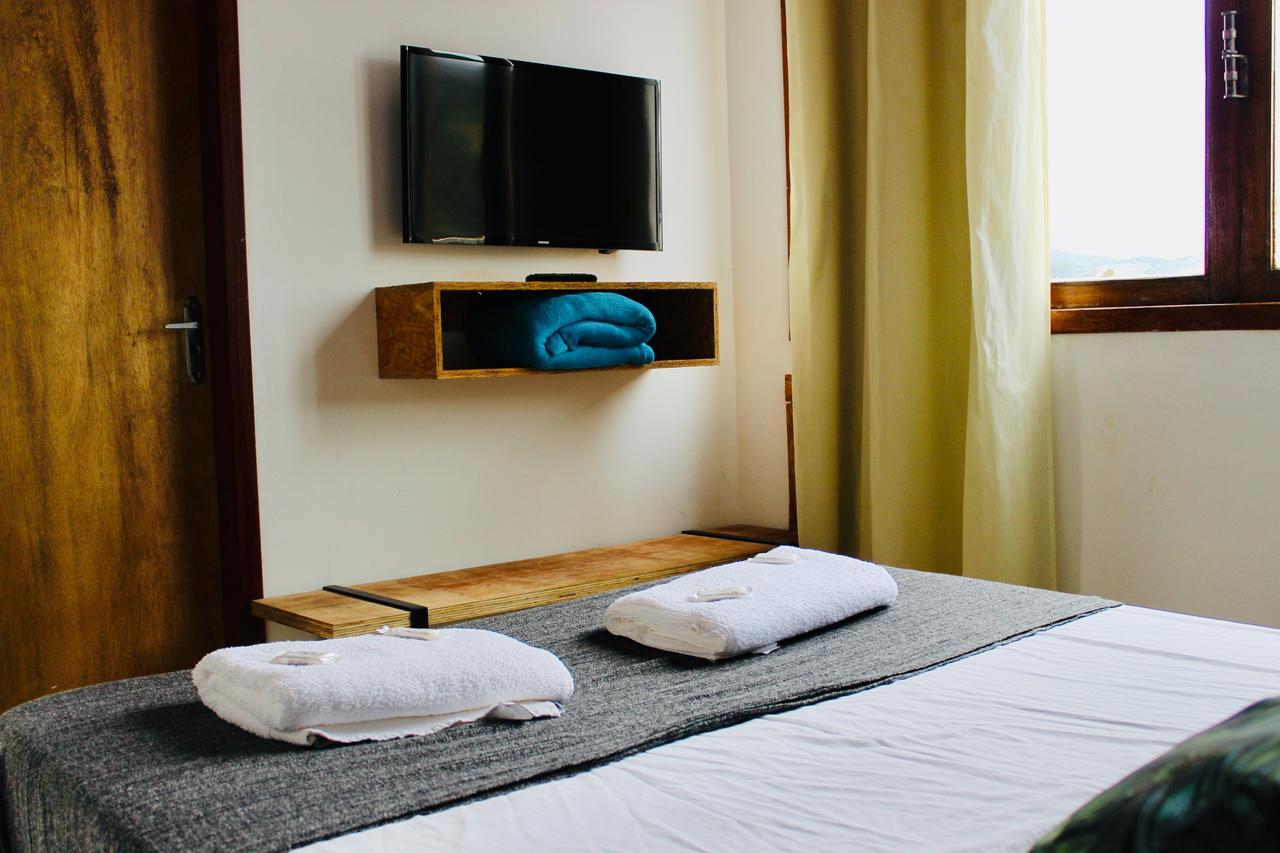 A Coroa Hostel & Suites Араял до Кабо Екстериор снимка